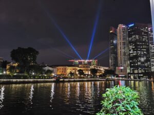 singapore luci grattacieli